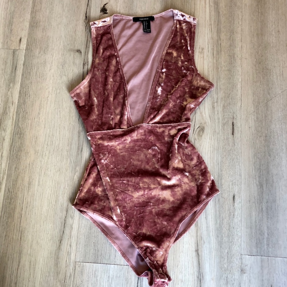 Blush Crushed Velvet Deep V Bodysuit